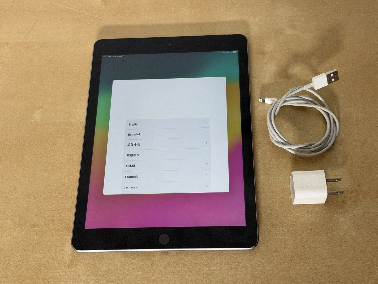 Apple iPad 6th Gen 9.7” 32GB Space Gray Wi-Fi + LTE Cellular Unlocked Clean IMEI