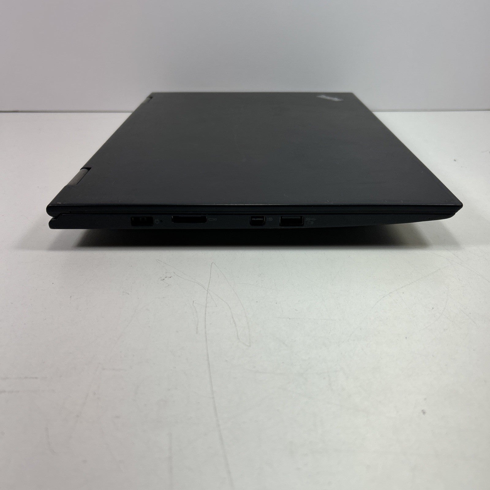 Lenovo ThinkPad X1 Yoga Gen 1 i7-6500U  2.5GHz 8GB Ram 512GB SSD Win 11 Pro