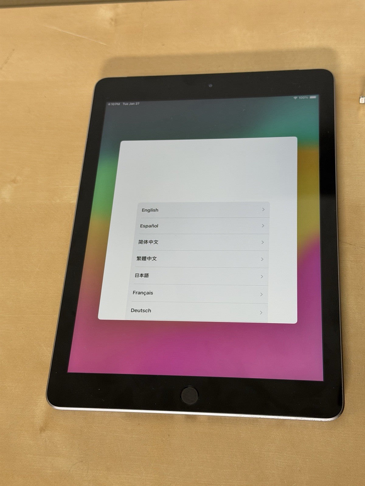 Apple iPad 6th Gen 9.7” 32GB Space Gray Wi-Fi + LTE Cellular Unlocked Clean IMEI