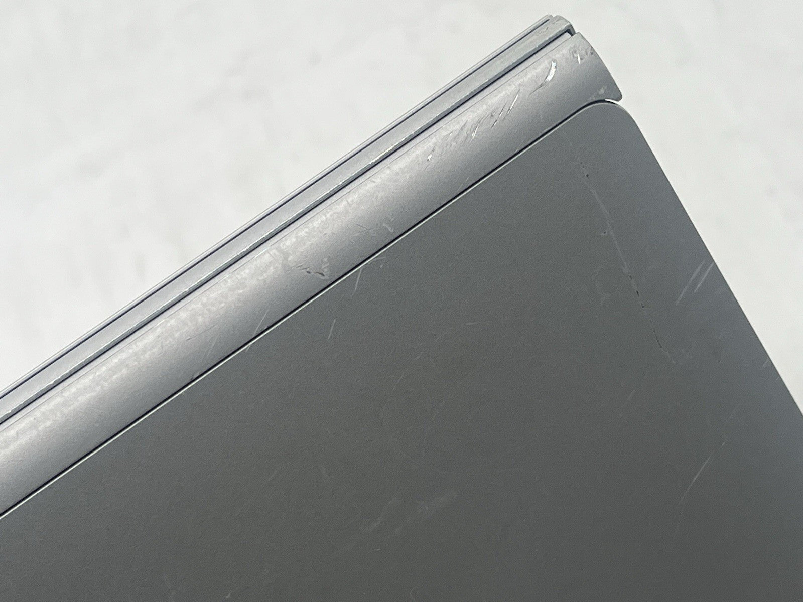 Microsoft Surface Book, i7-6600U CPU, @ 2.60GHz, 16GB RAM, 512GB NVMe-No OS/AC