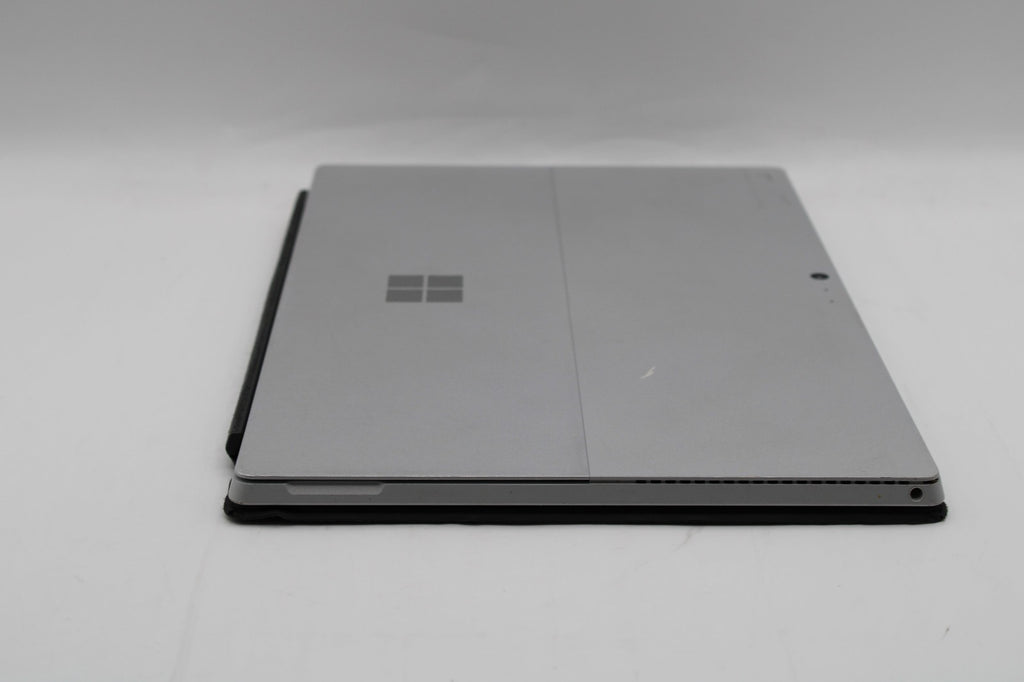 Microsoft Surface Pro 4 _ i5-6300U _ 8GB RAM _ 256GB Internal SSD _ No AC