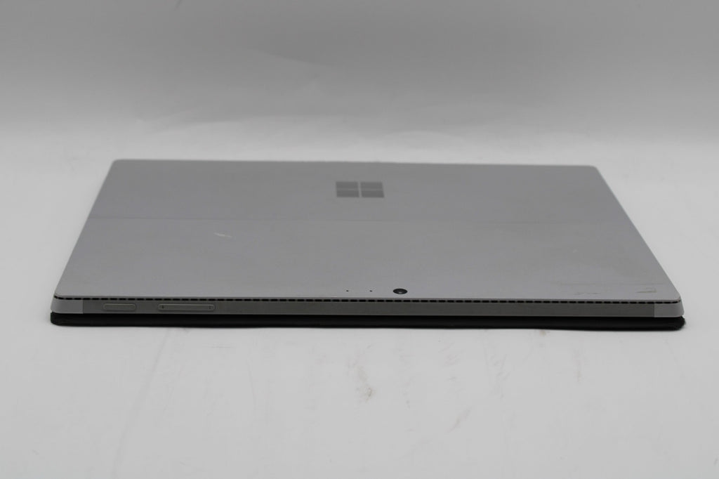 Microsoft Surface Pro 4 _ i5-6300U _ 8GB RAM _ 256GB Internal SSD _ No AC