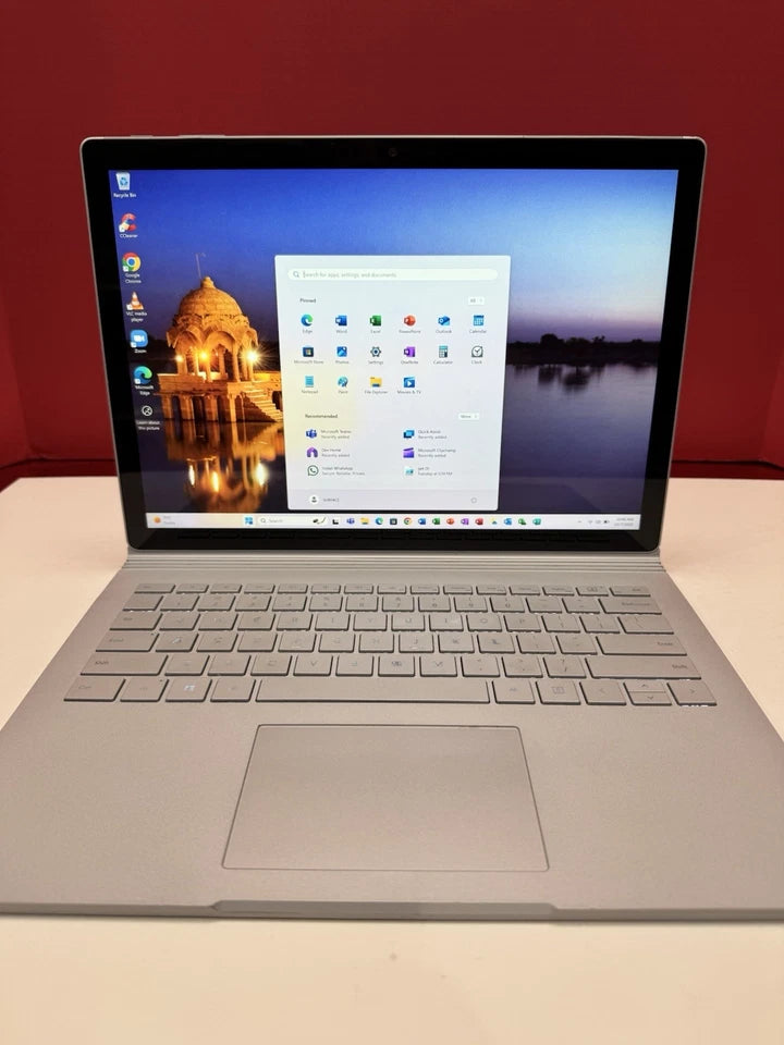 Microsoft Surface Book 2